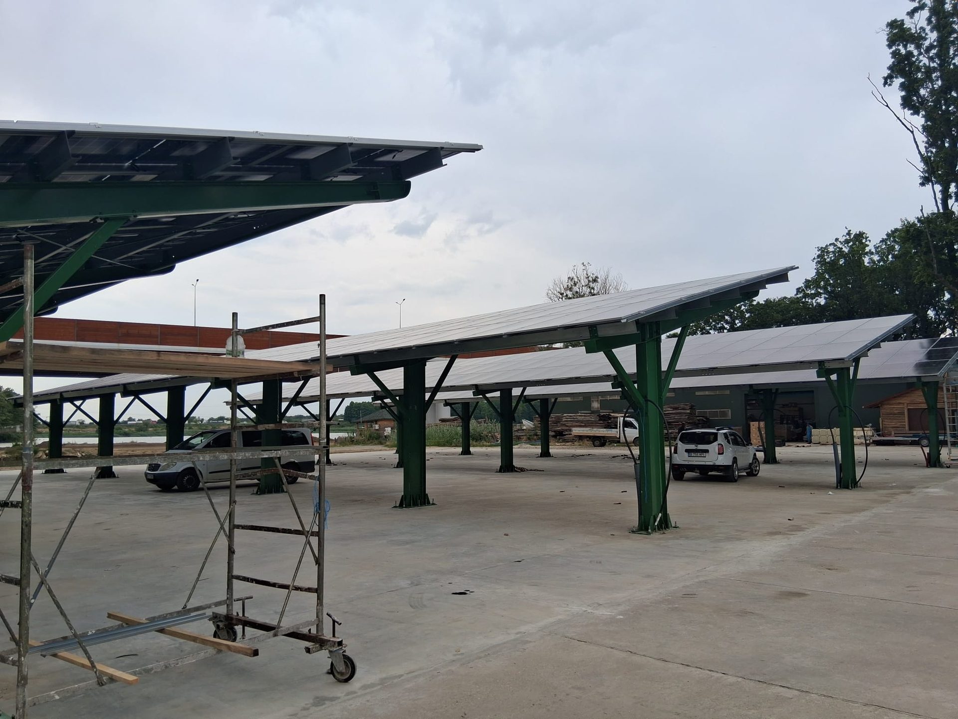 Echipa CarportPro la montaj structură